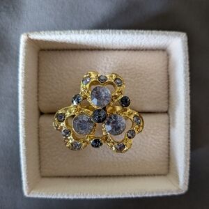 Gold Tone Three Leaf Clover Ring With Purple Gems